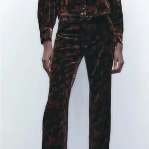 Elegant Jacquard-Style Velvet Set